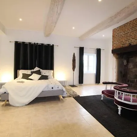 Sauna Et Jacuzzi - Les Mille Et Nuits - 2km Casa vacanze