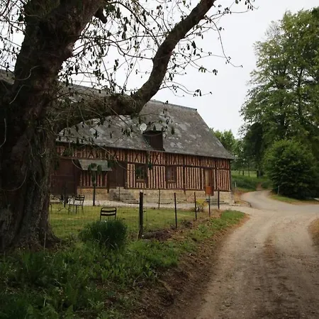 Hébergement de vacances Sauna Et Jacuzzi - Les Mille Et Nuits - 2km *