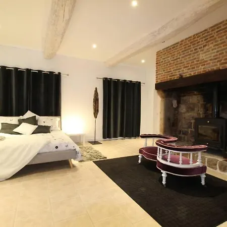 Sauna Et Jacuzzi - Les Mille Et Nuits - 2km *